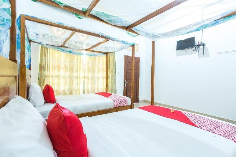 Kuta  Oyo 1895 Lamancha Homestay מראה חיצוני תמונה